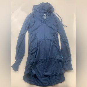 Wave life blue hoodie size M